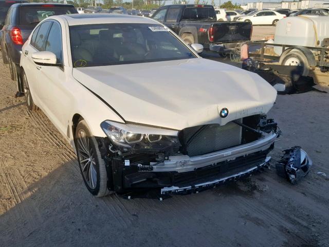 WBAJA9C5XJB252497 - 2018 BMW 530E WHITE photo 1