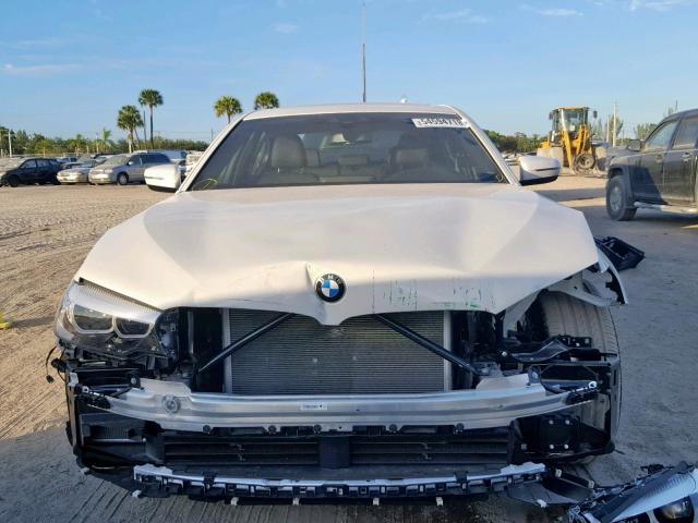 WBAJA9C5XJB252497 - 2018 BMW 530E WHITE photo 9