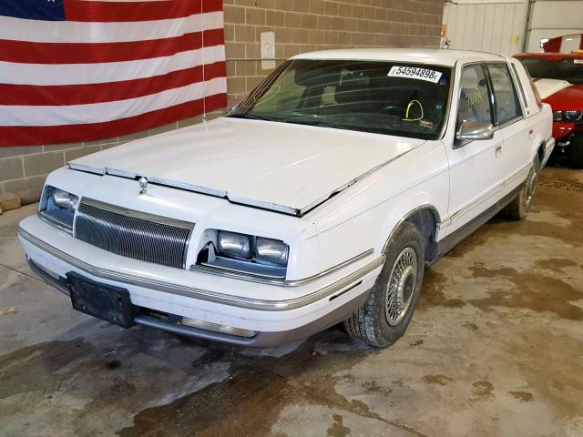 1C3XV66RXND733105 - 1992 CHRYSLER NEW YORKER WHITE photo 2