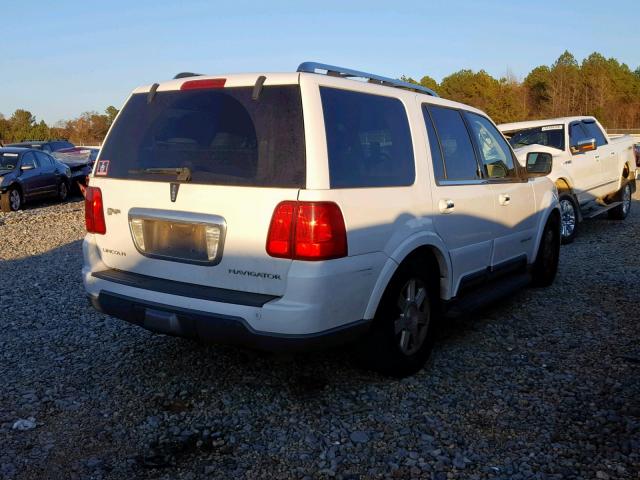 5LMFU28R33LJ12252 - 2003 LINCOLN NAVIGATOR WHITE photo 4