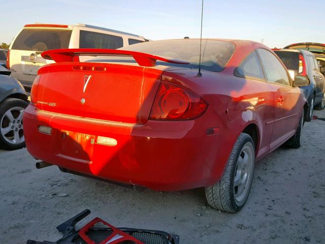 1G2AL15F577409034 - 2007 PONTIAC G5 RED photo 4