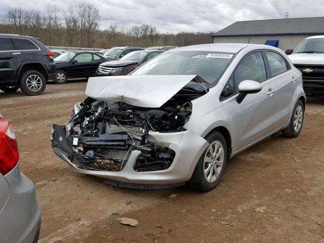 KNADM5A31F6514969 - 2015 KIA RIO LX SILVER photo 2