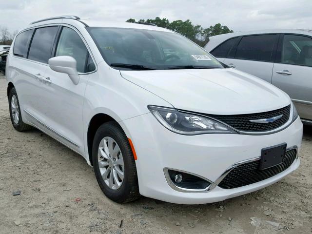 2C4RC1BG5JR280262 - 2018 CHRYSLER PACIFICA T WHITE photo 1