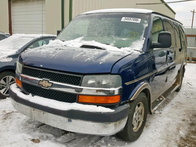 1GBFH15T331206590 - 2003 CHEVROLET EXPRESS G1 BLUE photo 2