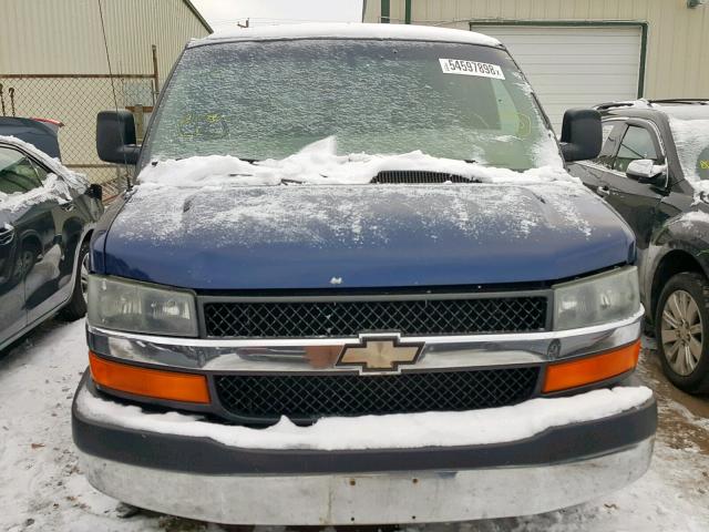 1GBFH15T331206590 - 2003 CHEVROLET EXPRESS G1 BLUE photo 9