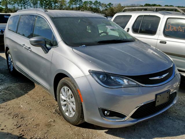 2C4RC1BG4JR294637 - 2018 CHRYSLER PACIFICA T GRAY photo 1