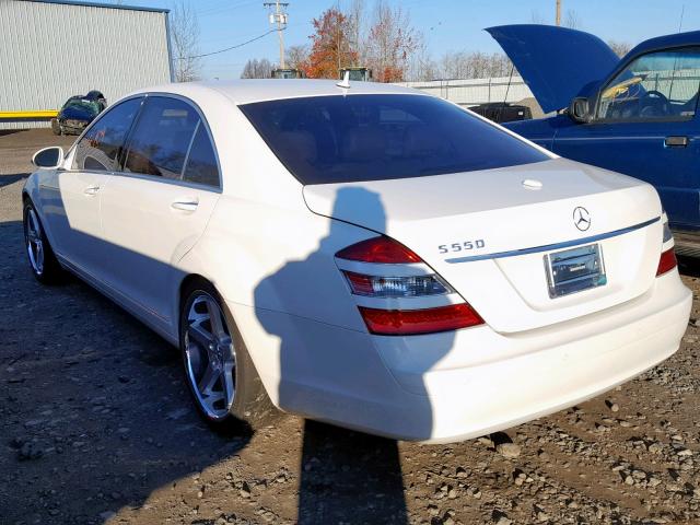 WDDNG71X17A078206 - 2007 MERCEDES-BENZ S 550 WHITE photo 3