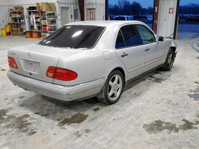 WDBJF65H8XA767134 - 1999 MERCEDES-BENZ E 320 SILVER photo 4