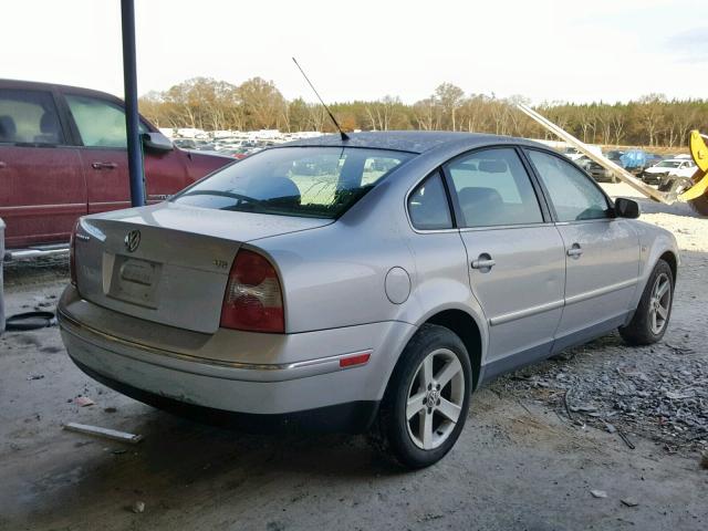 WVWRH63B64P043352 - 2004 VOLKSWAGEN PASSAT GLX 银色 照片 4