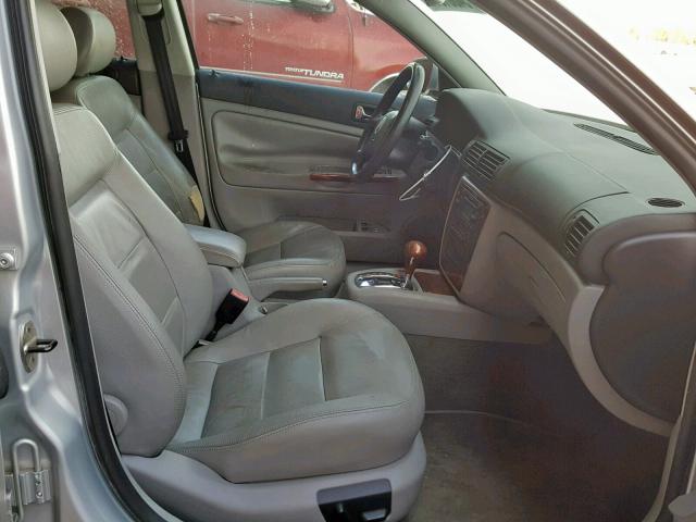 WVWRH63B64P043352 - 2004 VOLKSWAGEN PASSAT GLX 银色 照片 5