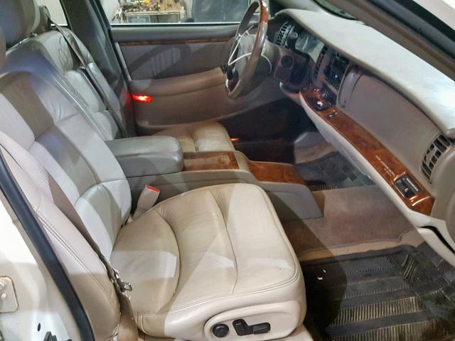 1G4CU541334165583 - 2003 BUICK PARK AVENU WHITE photo 5