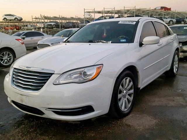 1C3CCBBB4DN678925 - 2013 CHRYSLER 200 TOURIN WHITE photo 2