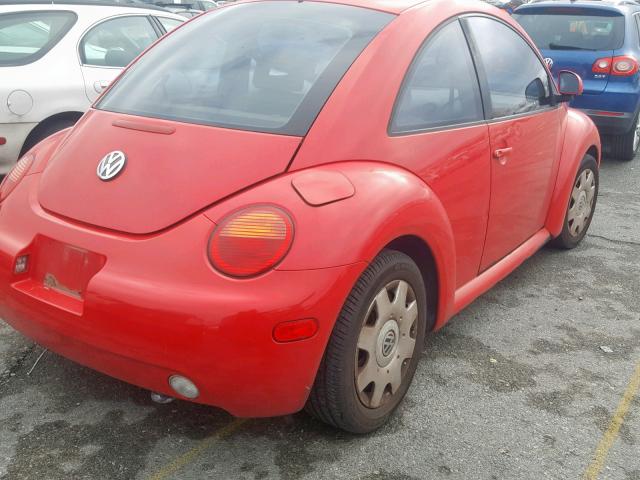 3VWBB61CXWM032004 - 1998 VOLKSWAGEN NEW BEETLE RED photo 4