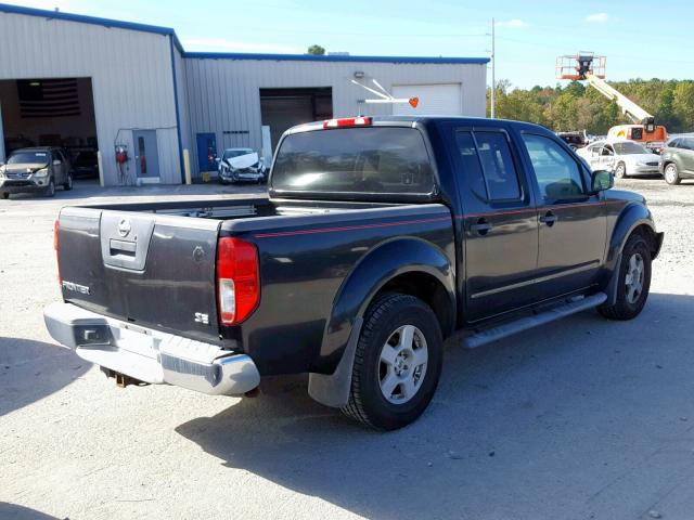 1N6AD07U05C465348 - 2005 NISSAN FRONTIER C BLACK photo 4