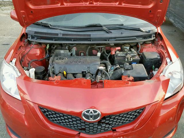 JTDBT4K37CL023616 - 2012 TOYOTA YARIS RED photo 7