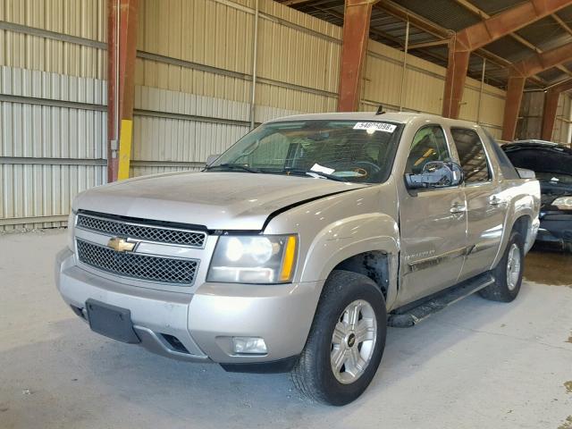 3GNEC12078G147933 - 2008 CHEVROLET AVALANCHE BEIGE photo 2