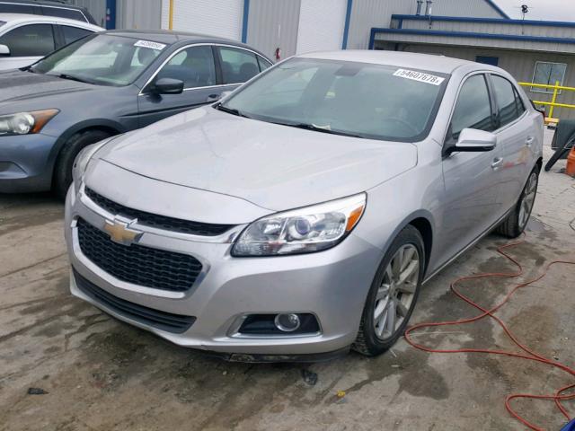 1G11D5SL4FF203498 - 2015 CHEVROLET MALIBU 2LT SILVER photo 2