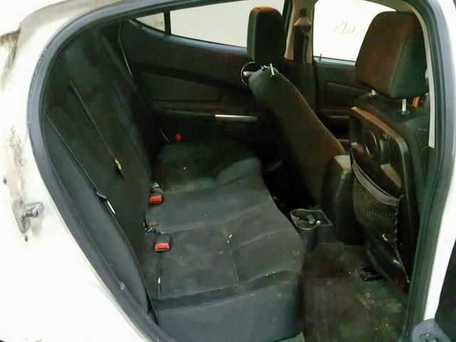 2G2WP552861101821 - 2006 PONTIAC GRAND PRIX WHITE photo 6