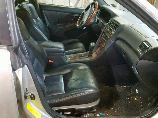 JT8BF28GX10305672 - 2001 LEXUS ES 300 GRAY photo 5