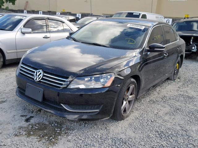 1VWBP7A34DC035728 - 2013 VOLKSWAGEN PASSAT SE BLACK photo 2