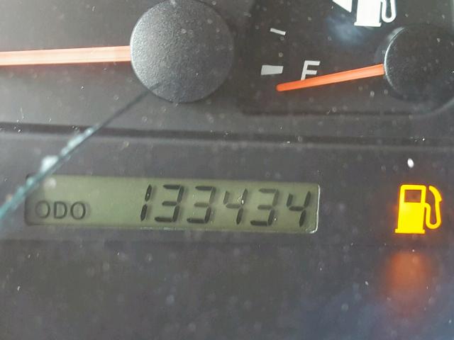 4T1BE32K53U208555 - 2003 TOYOTA CAMRY LE ვერცხლისფერი ფოტო 8