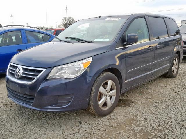 2V8HW34139R501073 - 2009 VOLKSWAGEN ROUTAN SE BLUE photo 2