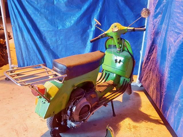 37019 - 1979 VESPA MOPED GREEN photo 4