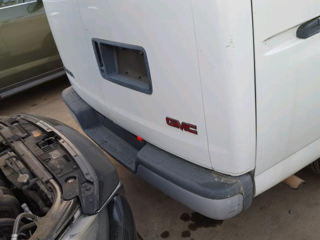 1GTFG15W121151550 - 2002 GMC SAVANA G15 WHITE photo 9