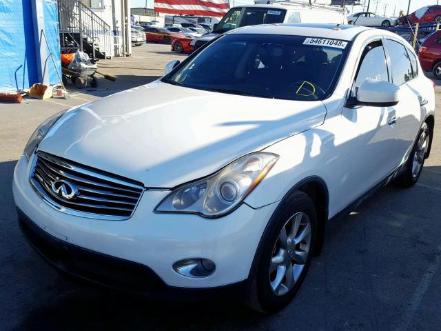 JNKAJ09F18M357215 - 2008 INFINITI EX35 BASE WHITE photo 2