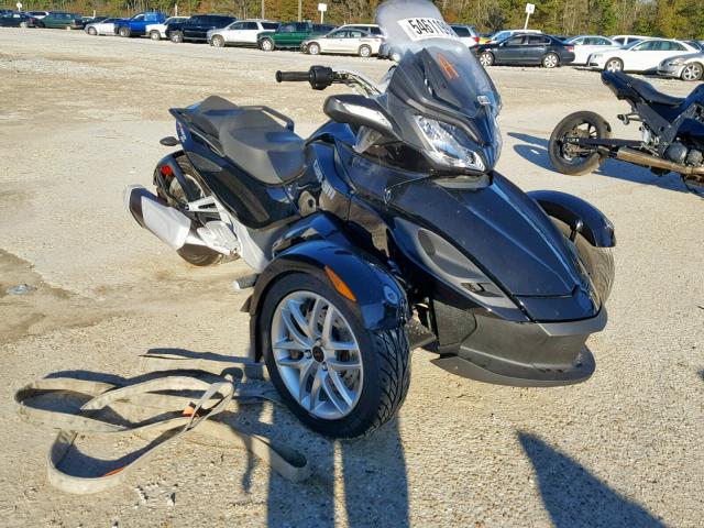 2BXNCAC10DV000123 - 2013 CAN-AM SPYDER ROA BLACK photo 1