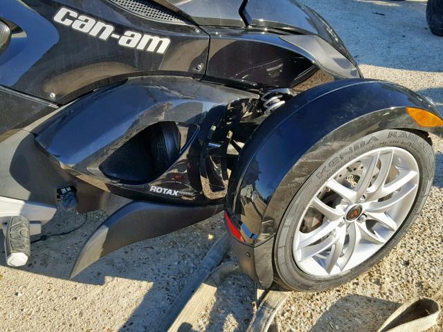 2BXNCAC10DV000123 - 2013 CAN-AM SPYDER ROA BLACK photo 9