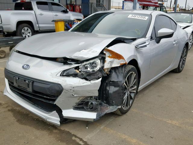 JF1ZCAC10E9602754 - 2014 SUBARU BRZ 2.0 LI SILVER photo 2