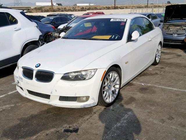 WBAWR33527PX78677 - 2007 BMW 328 I SULE WHITE photo 2