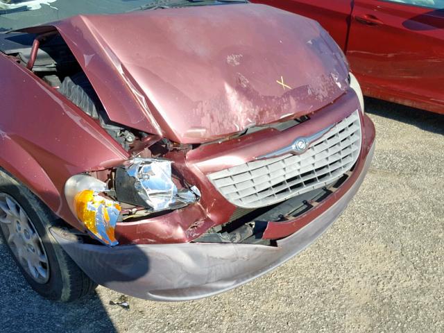 1C4GJ25B21B277174 - 2001 CHRYSLER VOYAGER MAROON photo 9