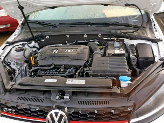 3VW447AU8JM285994 - 2018 VOLKSWAGEN GTI S/SE WHITE photo 7