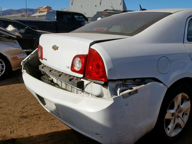 1G1ZG57B394132546 - 2009 CHEVROLET MALIBU LS WHITE photo 9