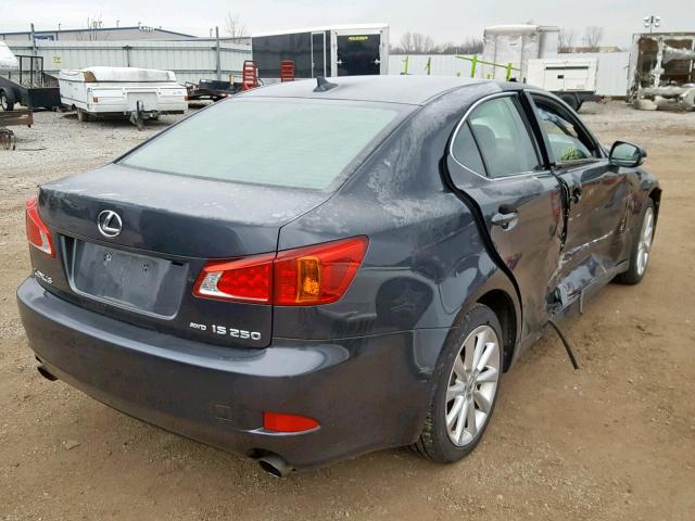 JTHCF5C22A5036118 - 2010 LEXUS IS 250 GRAY photo 4