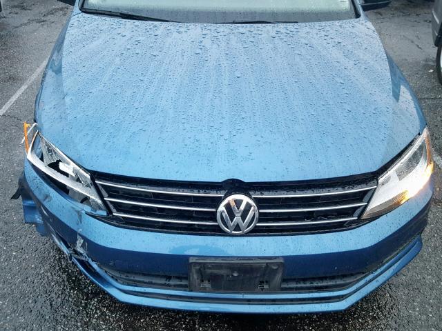 3VW2K7AJ5FM410167 - 2015 VOLKSWAGEN JETTA BASE Կապույտ լուսանկար 7