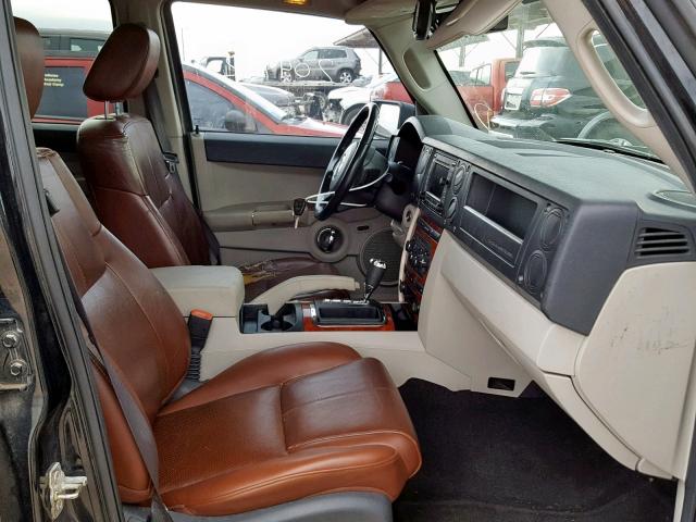 1J8HH58266C293899 - 2006 JEEP COMMANDER BLACK photo 5