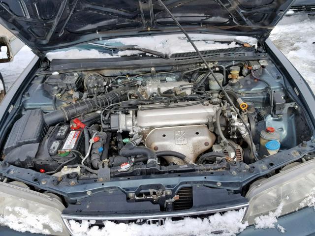 1HGCD5536TA160675 - 1996 HONDA ACCORD LX GREEN photo 7