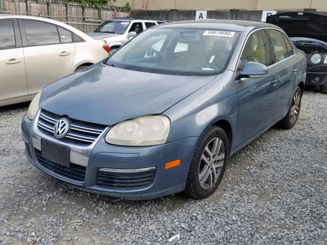 3VWRG81K46M724245 - 2006 VOLKSWAGEN JETTA 2.5 GREEN photo 2