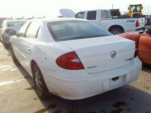 2G4WD552371178517 - 2007 BUICK LACROSSE C WHITE photo 3