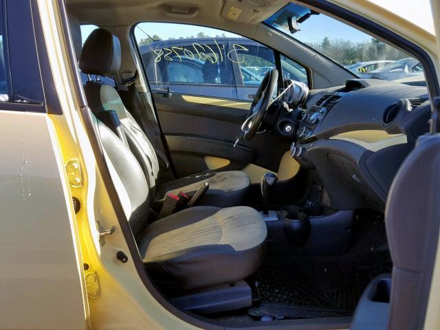 KL8CB6S94DC546447 - 2013 CHEVROLET SPARK LS YELLOW photo 5