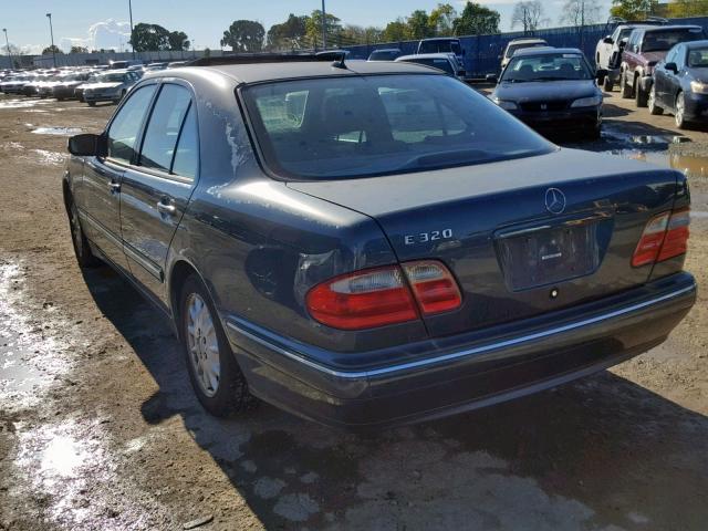 WDBJF65J1YB091639 - 2000 MERCEDES-BENZ E 320 GREEN photo 3