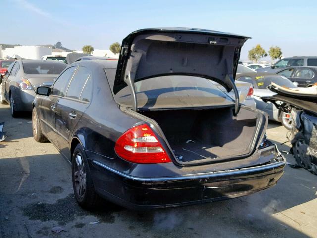 WDBUF65J63X110274 - 2003 MERCEDES-BENZ E 320 BLACK photo 3