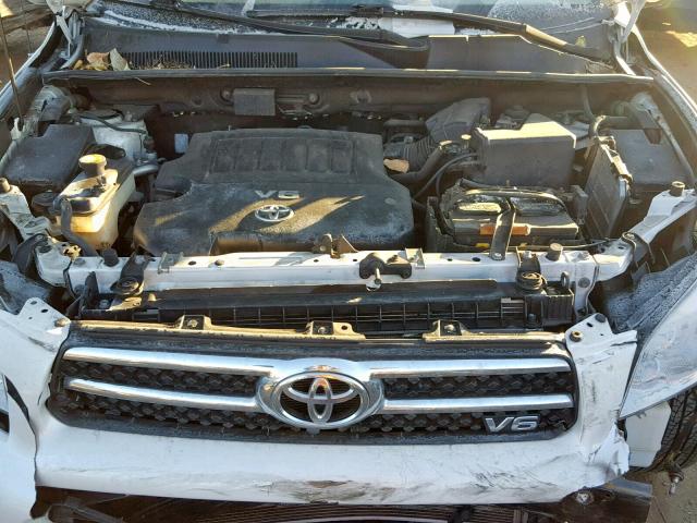 JTMZK31V885021643 - 2008 TOYOTA RAV4 LIMIT WHITE photo 7