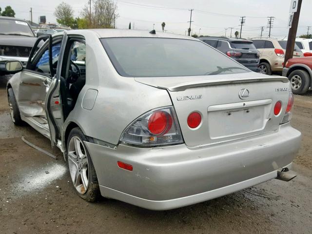 JTHBD192440089499 - 2004 LEXUS IS 300 SILVER photo 3