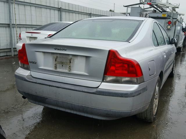 YV1RS61T842350106 - 2004 VOLVO S60 SILVER photo 4
