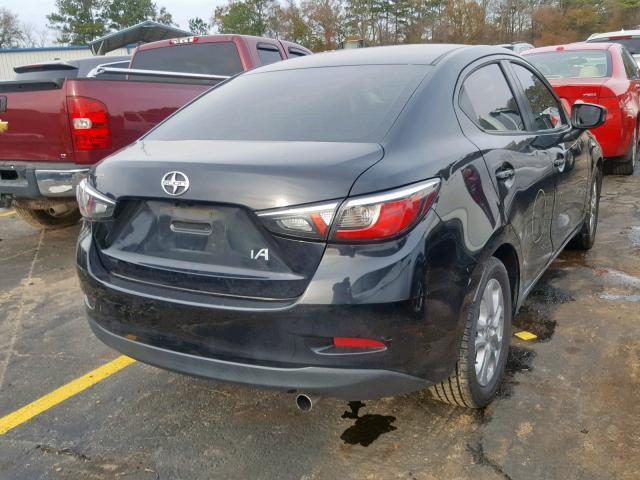 3MYDLBZV3GY105877 - 2016 TOYOTA SCION IA BLACK photo 4