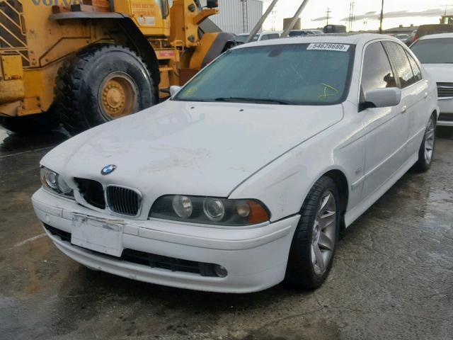 WBADT43443G023630 - 2003 BMW 525 I AUTO WHITE photo 2